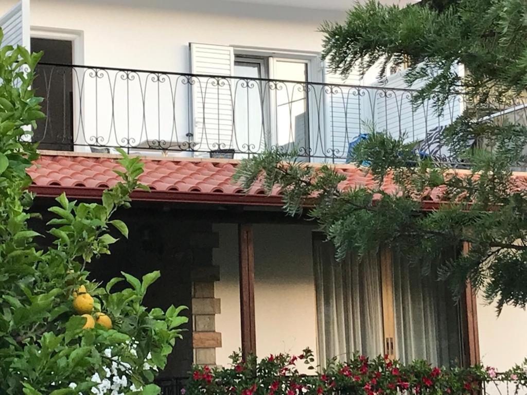 Eleonas Villas PArga