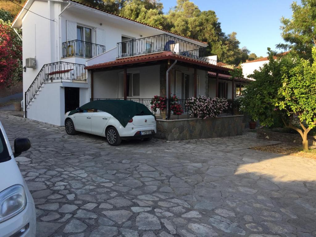 Eleonas Villas PArga